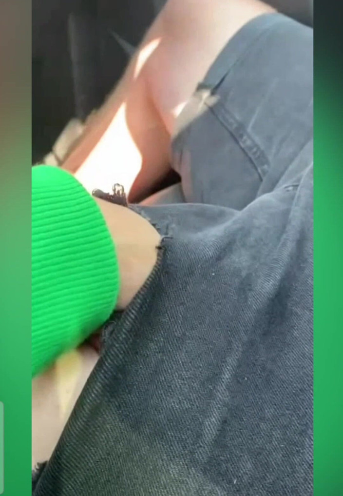 Only Owain: Arabada elle muamele ve büyük boşalma