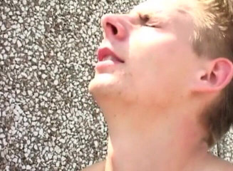 Bareback TV: Sexy twinks on the rooftop