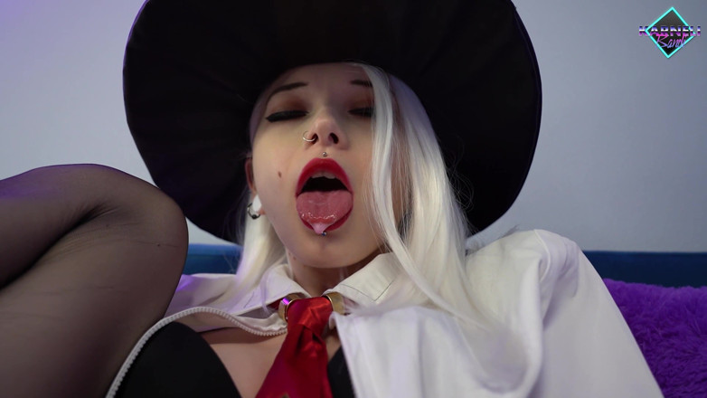 Karneli Bandi: Overwatch Ashes plays with her tight holes. Karneli Bandi