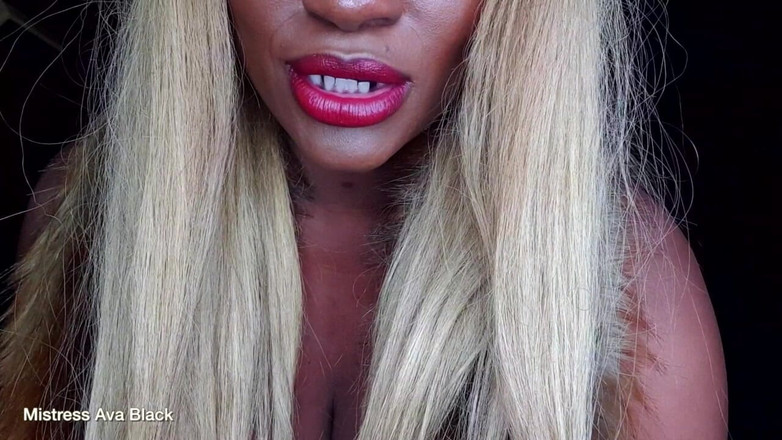 Mistress Ava Black: Sissy Wench si cewek nakal yang super semok lagi asik...