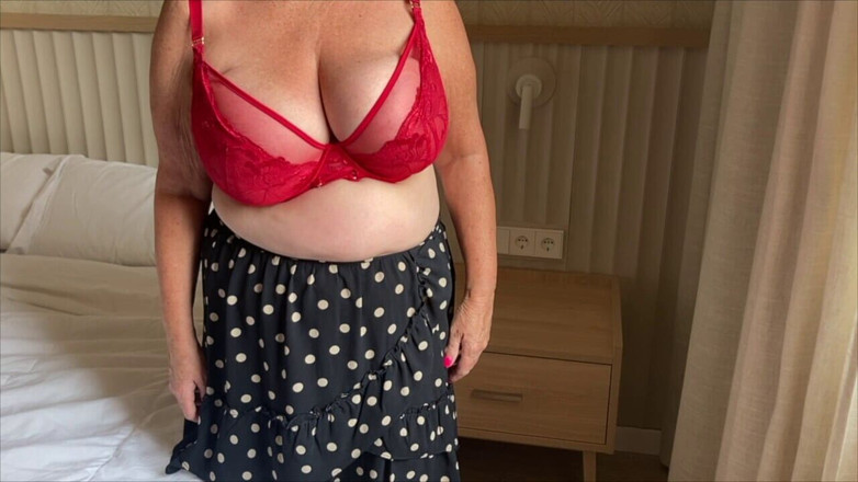 Mr MF: Mrs Mature Feet in Red Bra and Kinky Panties