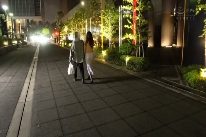 CherryBONBON: Midnatt till soluppgång - Hatsune-chan tar sig an en ostoppbar 10-omgångs hotellutmaning - 2