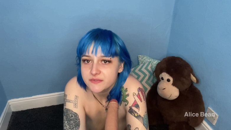 Alice Bean: POV kneblowanie sex oralny