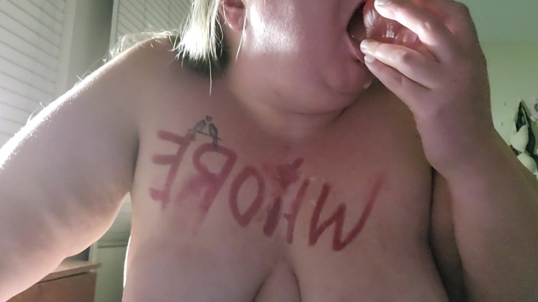 Maya Montana: Whore getting sloppy on dildo