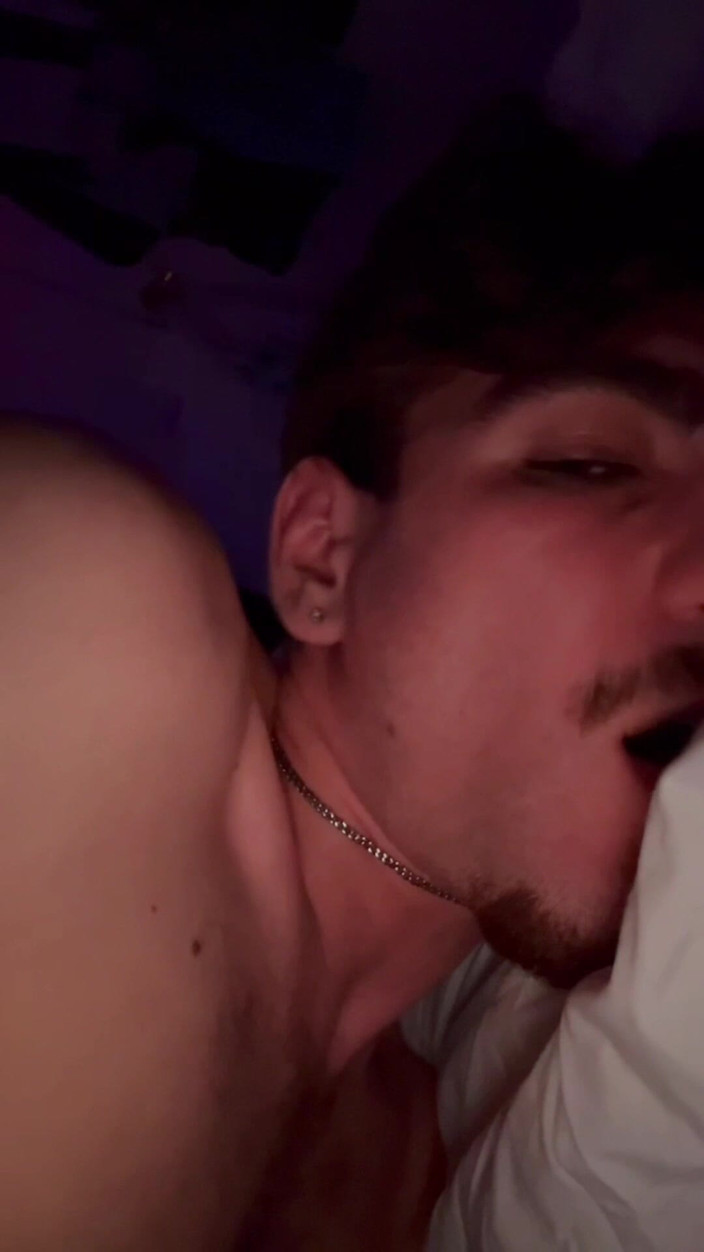 XLNicoo: お尻をいじってシャワーで中出し