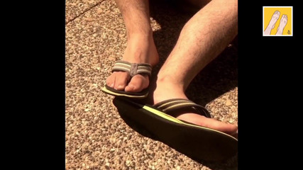 Manlyfoot: В любящей памяти - Ушел, но никогда не забыл - черный и золотой шлепанцы трибьют - Manlyfoot