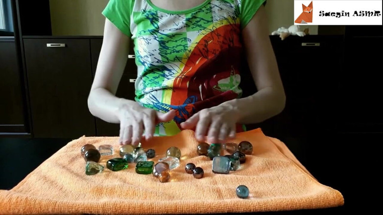 Saegin: 2[ASMR] Glass marbles and pebbles (no talking)
