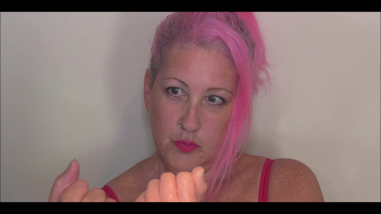 Maggie Moon: Rimbalzando su un fist