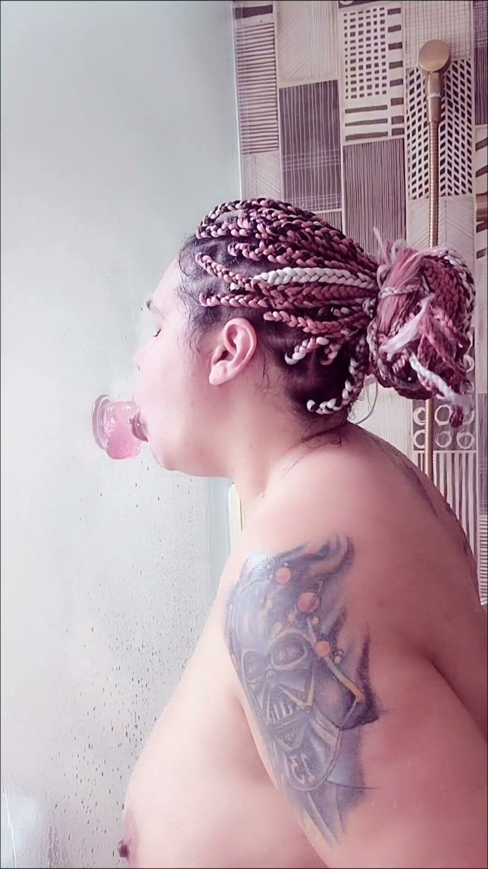 CenSired: Mainan blowjob
