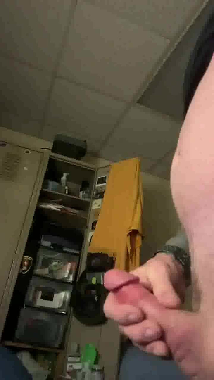 Tatted Daddy: Cumshot