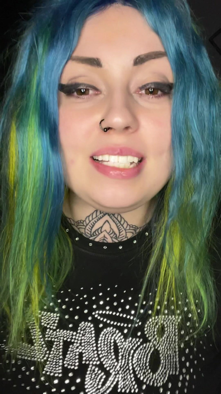 Miss Valentina: Papis ahegao-schlampe