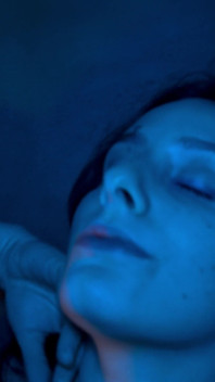 She Takes Charge with a Hot Sitting in Facesitting Scene