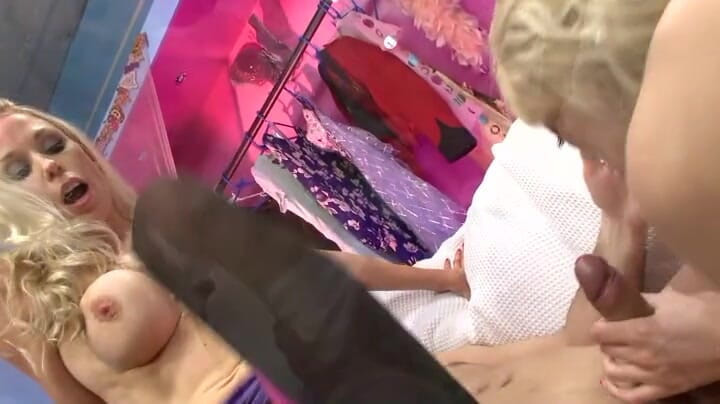 Hot Girlz: Horny Dude Fucks Two Sexy Blonde Teen With Hot Ass