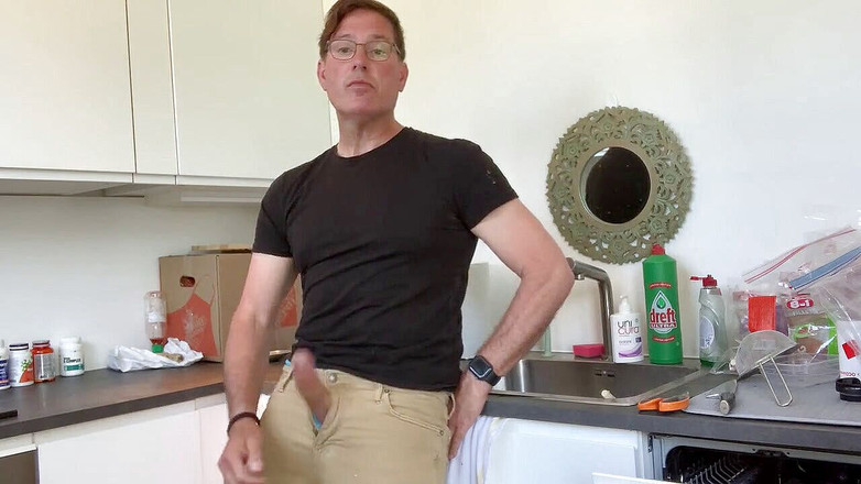 TJenner: Mira todo mi paja casera tan cachonda, verbal