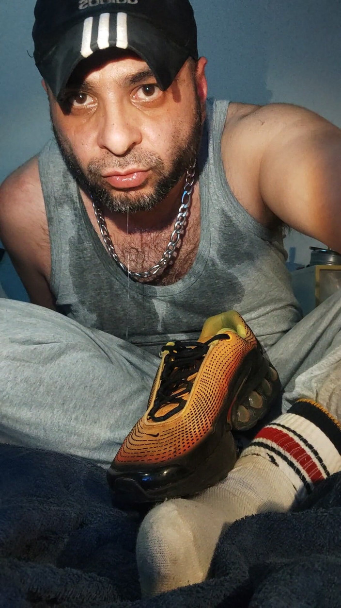 SmokedAlloy2: Brudne skarpetki, sikanie i Dirtyjunkbro. Młotek!!!