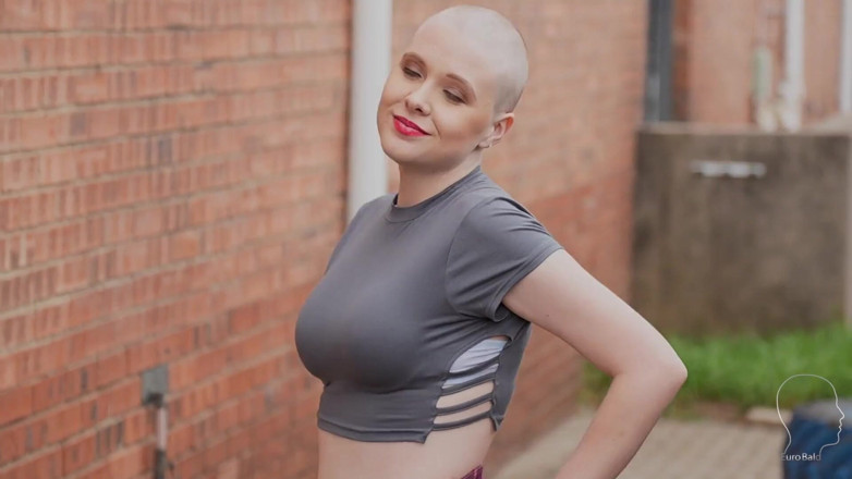Euro Bald: Layla