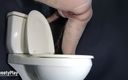 Sweety play: Weird Way to Pee in the Toilet