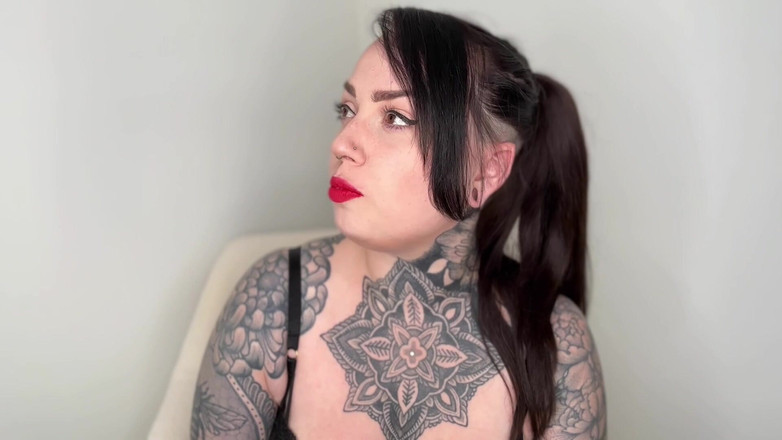 Miss Valentina: Humilhando sua instrução de