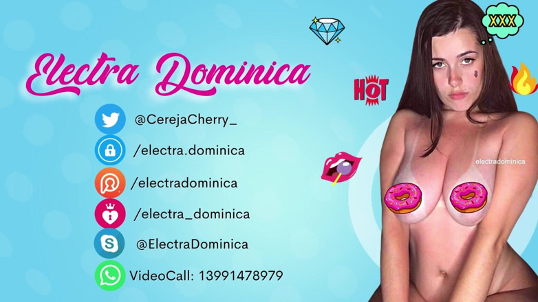 Electra Dominica: A hot girl taking off her perfect body jeans