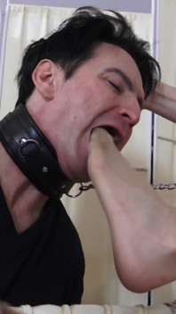 Foot Gagging - Foot Licking!