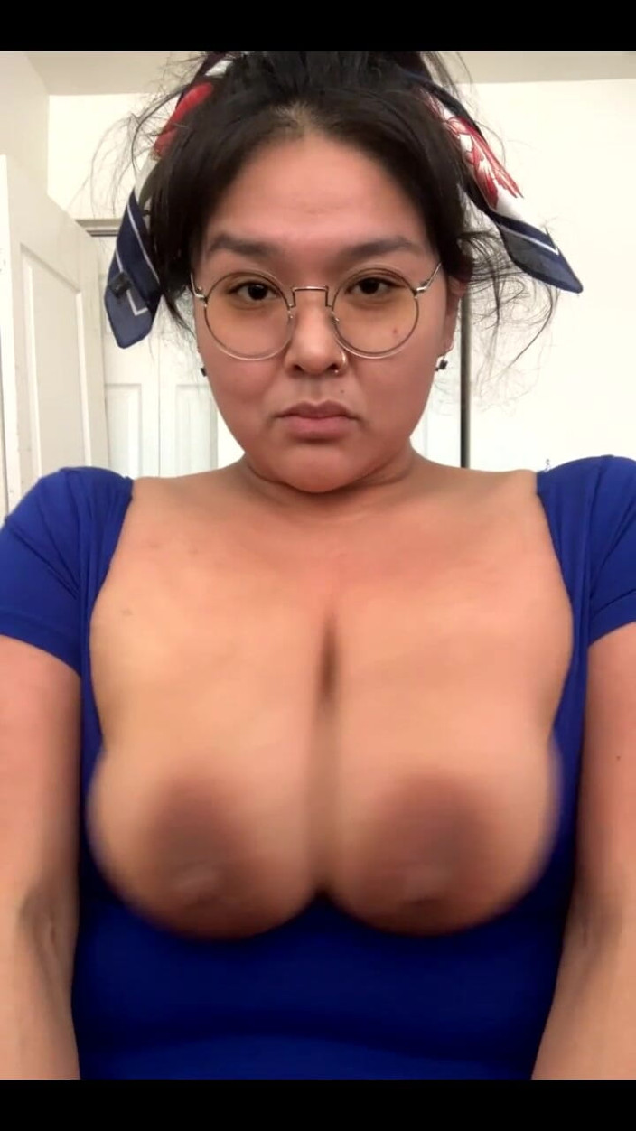 DeesDeepThroat: Tổng hợp