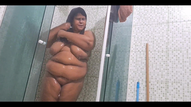 Jeanne Welsh: Slutty Stepmom Gets Horny and Sends Video to Naughty Stepson...