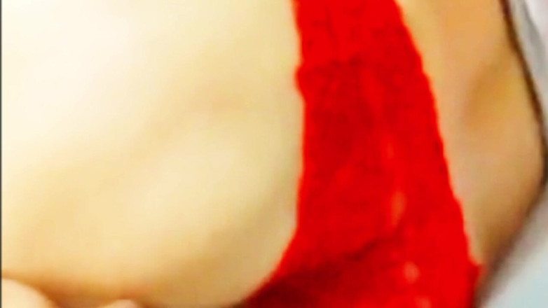 Milfta boohot: Doppelte penetration einer reifen MILf doggystyle