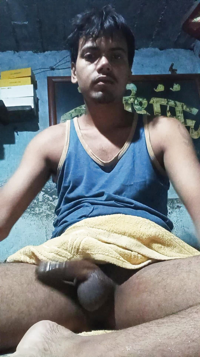 Nobleheart36: स्वयं हैण्डजॉब दे रही है भारतीय देसी लड़का