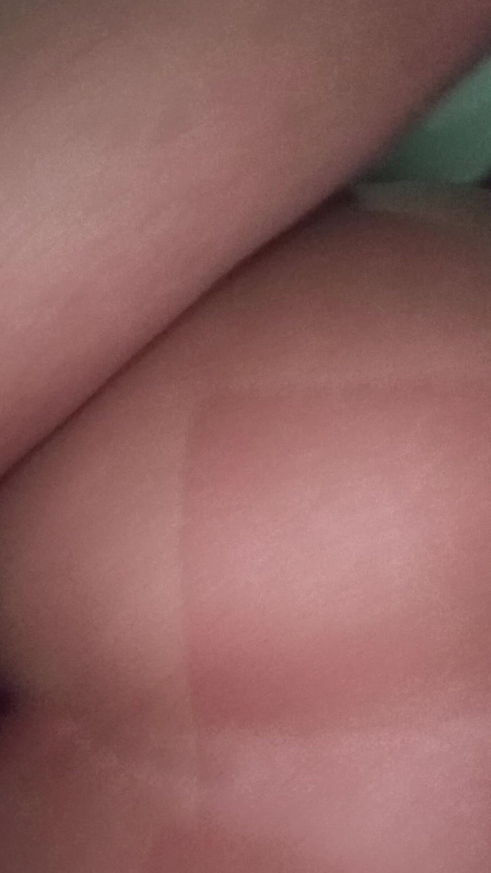 AngyAmazon: Duro fodido em papai-e-mamãe