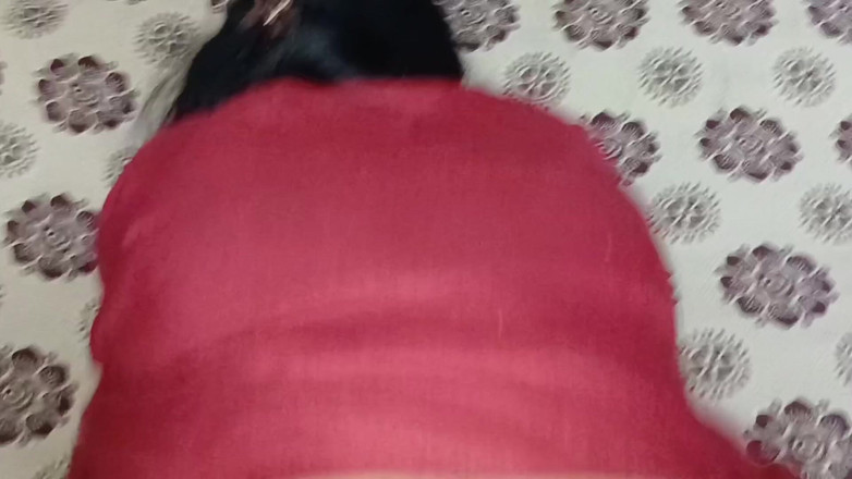 Apple Porn: Kali pertama desi cantik dengan orang asing dari luar