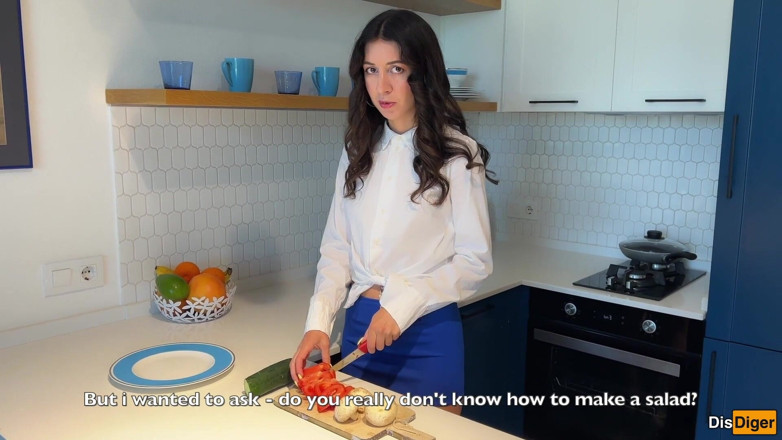 Dis Diger: Neighbor Says He Wants to Learn How to Cook, but...
