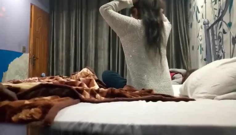 Dasi couple: Video rekaman seks pacarku dientot habis-habisan sama pacarku sendirian di...