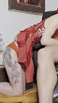 Sexy Petite Girl in High Heels Deeeptroat Gagging