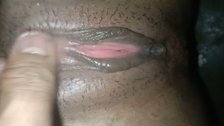 panties96: Op weg naar haar stiefzus te ontmoeten