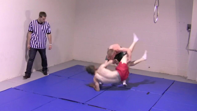 Dream Boy Bondage: Strip brottning - kapitel 5