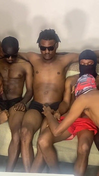 Amazing Afican Gangbang 5 Top Vs 2 Bottom