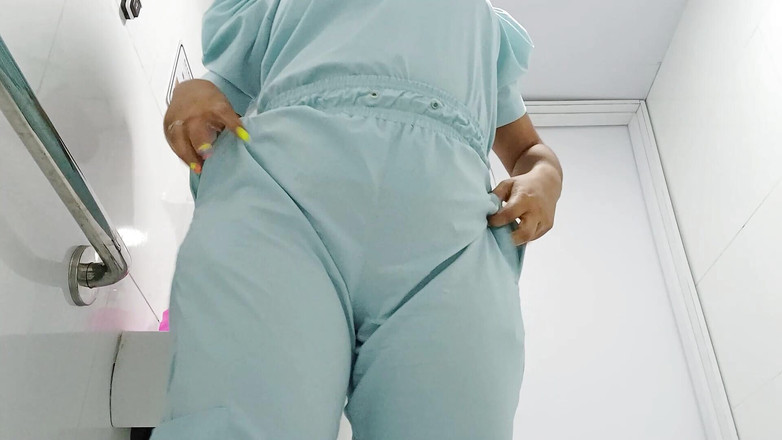 kelsyStar: Sestřička natočená amatérskou kamerou v lékařské kanceláři