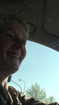Sexy milfs werden allein beim masturbieren gefilmt - 1