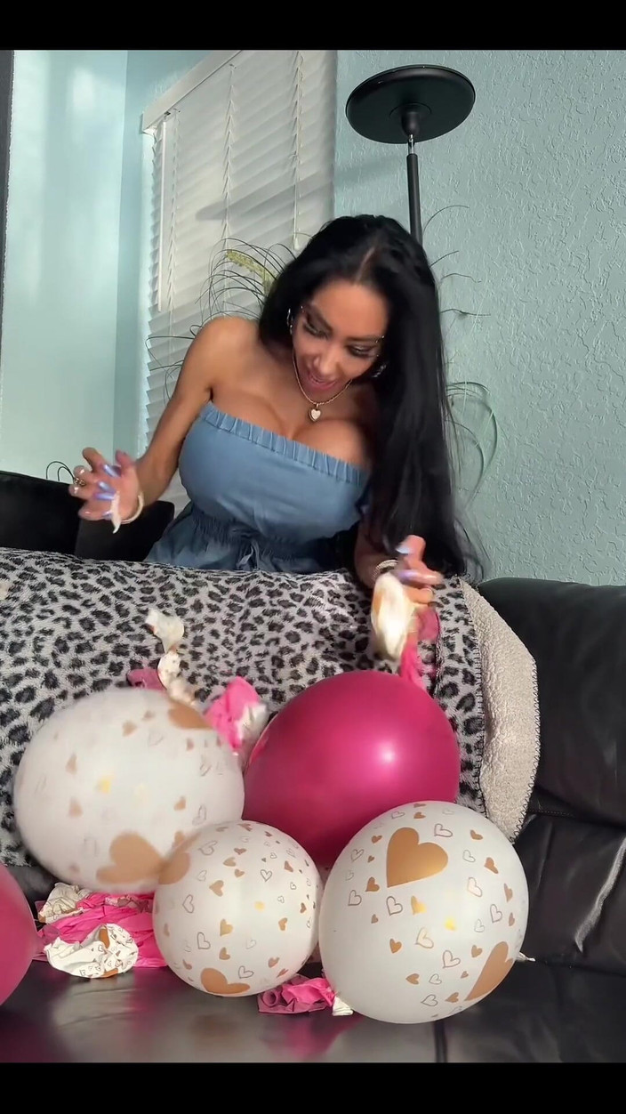 Anakaliyah: Dimanche de la Funday