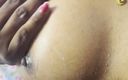 Mallu boobs: Mallu&amp;#039;s Big Boobs Close-up Massage