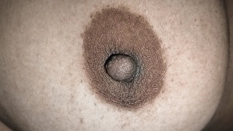 Pooja_Rashmi_Bhabhi: プージャは夜の就寝時にチンポをしゃぶった