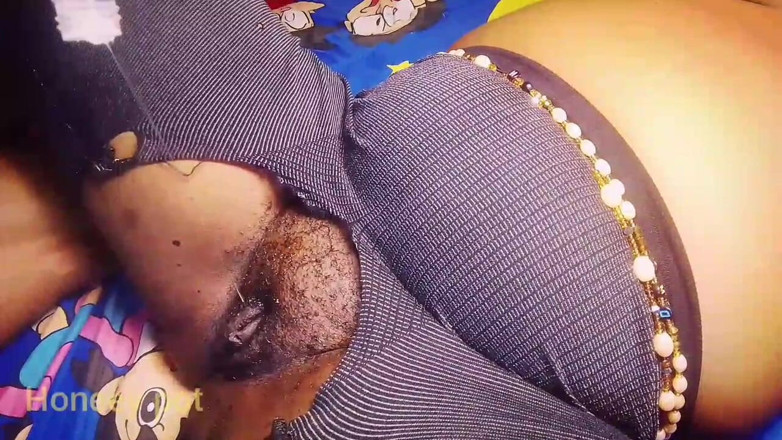 Honey hole: Pussy so Deep