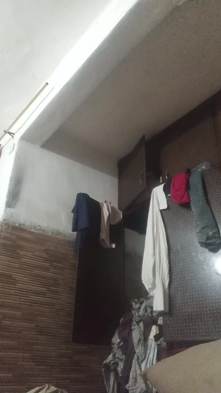 White ass: Velký bílý zadek nahý