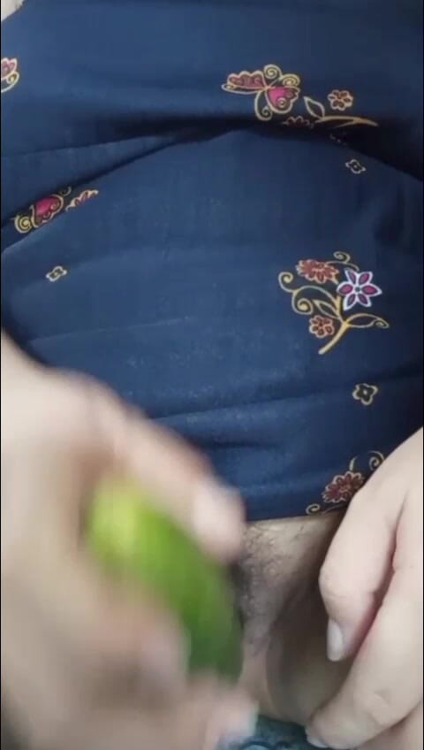 YummehBabes1: Playing with My Pussy