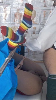 Clandestine Gynecologist Didn't Know He Was Being Filmed!