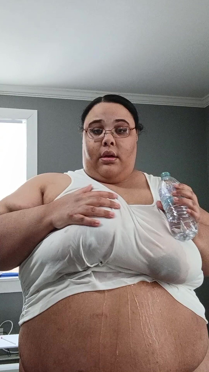 Jessica pigslut: Wet Titties