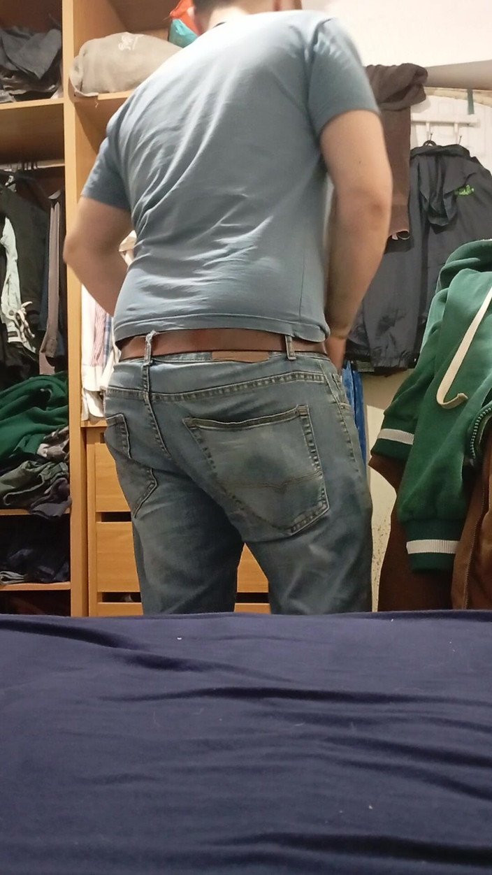 A large Portuguese dick: Сними одежду