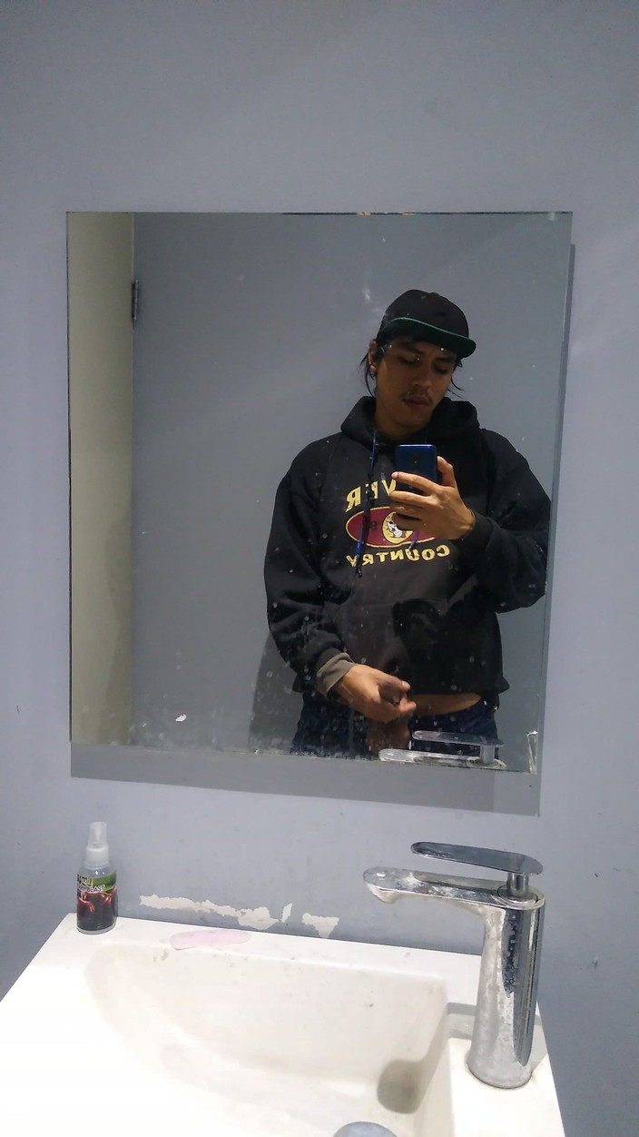 AlexAlejandro13: Phòng vệ sinh công cộng