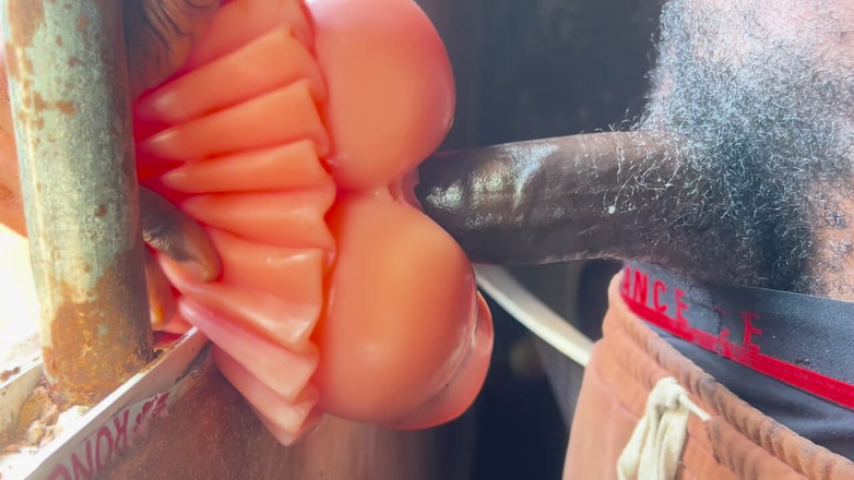 Bangcum8: Schlampe tief in den hals