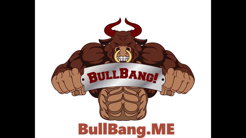 Bull Bang Gang Official: Sex în grup cu costume de Ziua Sf. Patty